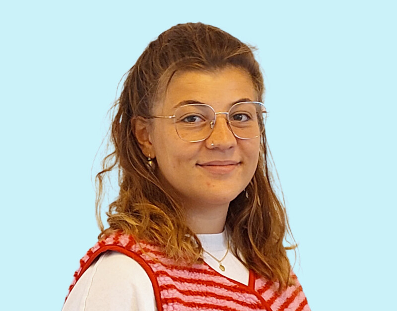Koeppel Nora blau 2